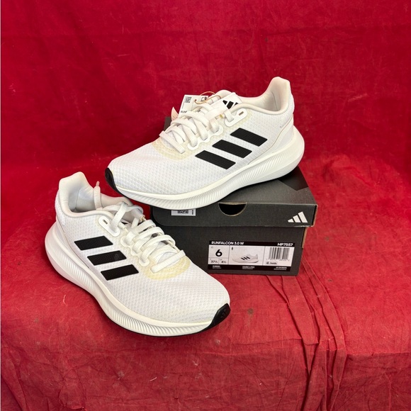 New: adidas Shoes/Sneakers: Runfalcon 3.0 W Black White Women's Sneakers Size  6